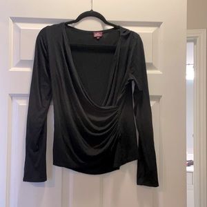 Salaam black top with rouching, size: medium